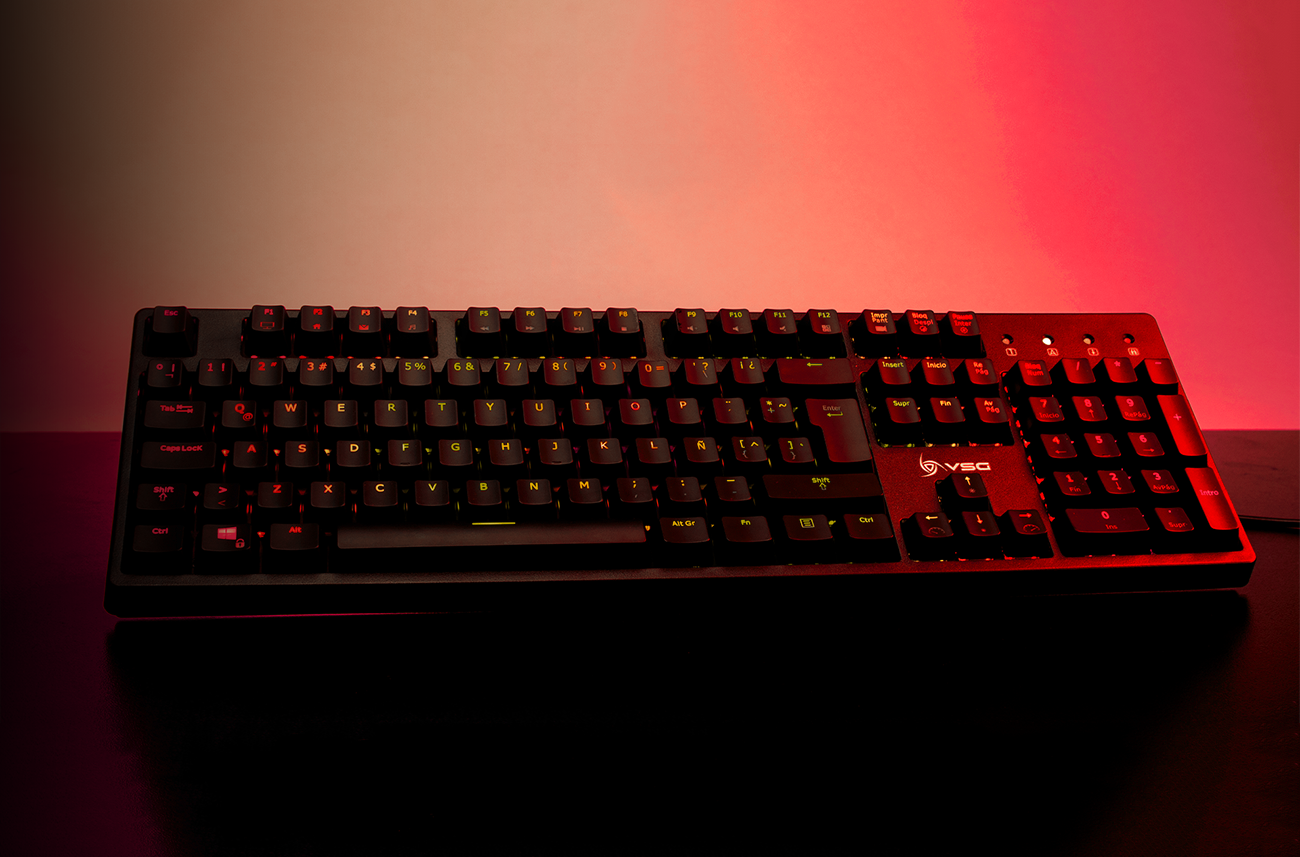 Negro / Regular Rojo